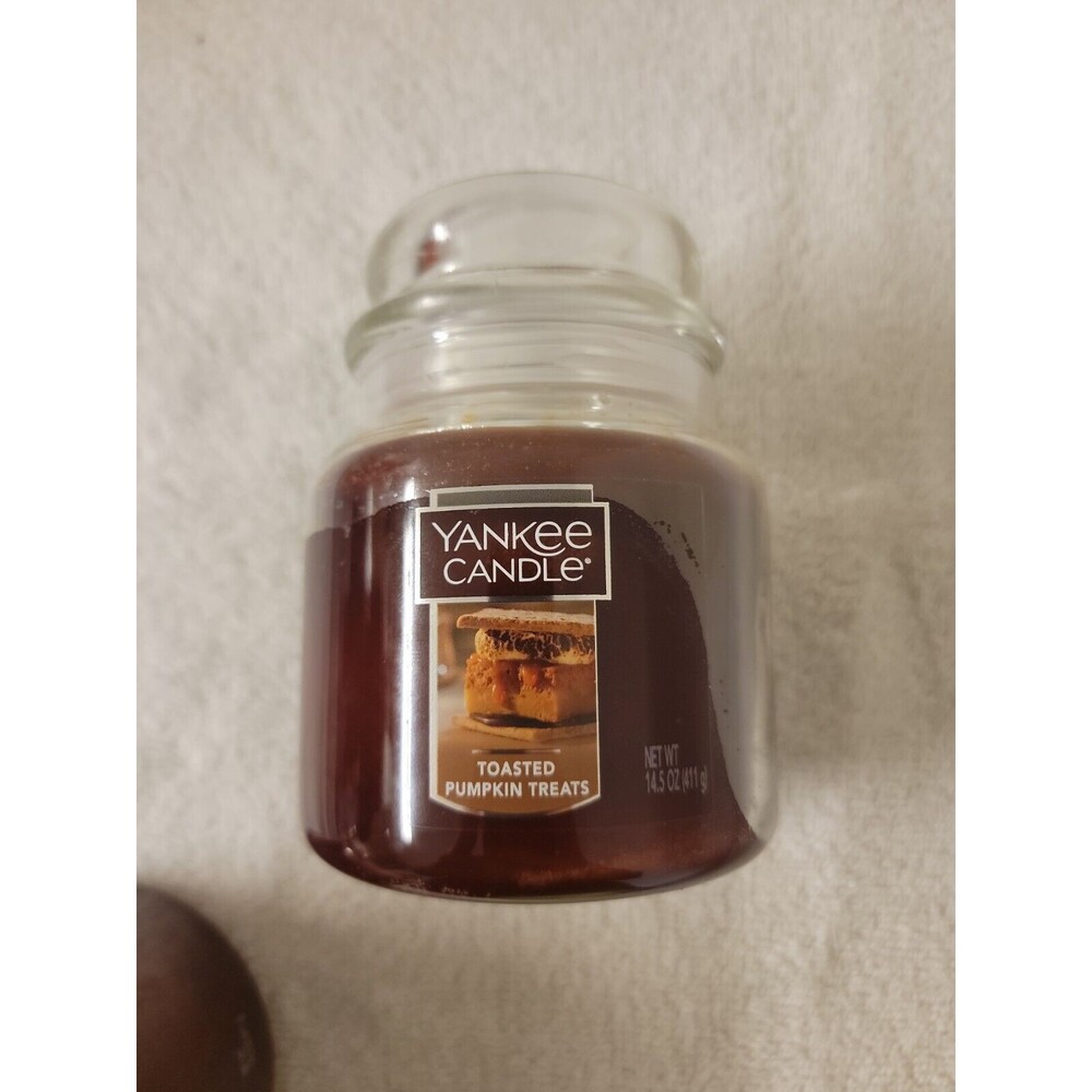 NEW!! Yankee Candle TOASTED PUMPKIN TREATS  Candle DISCONTINUED